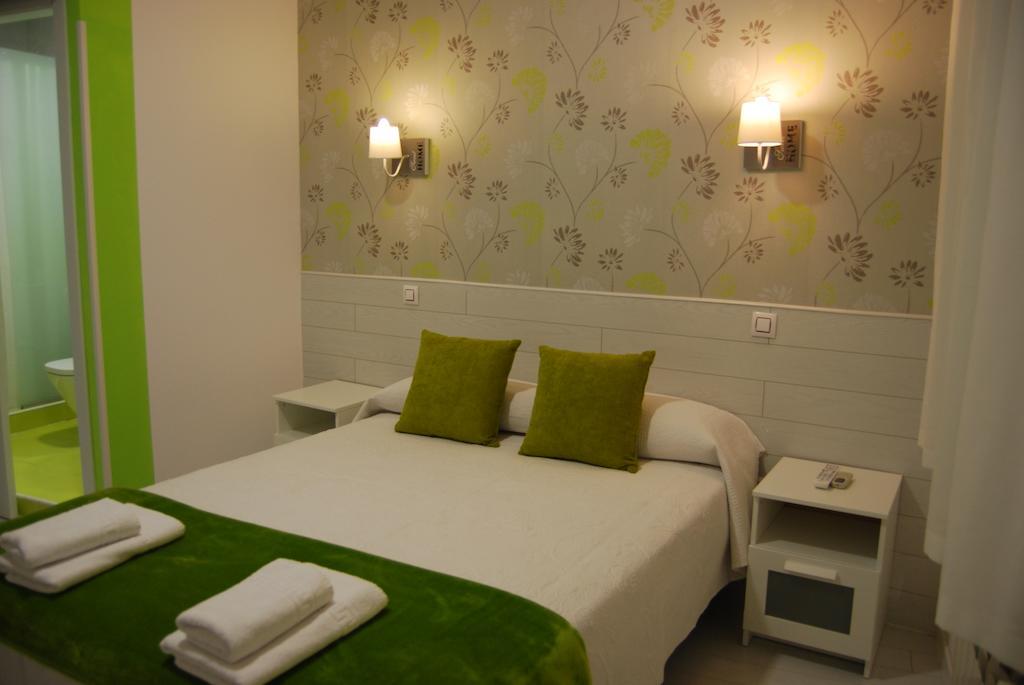 מדריד Hostal Petite Maman חדר תמונה