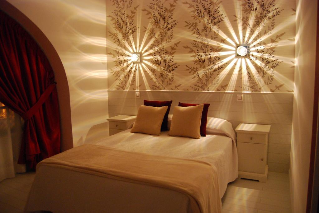 מדריד Hostal Petite Maman חדר תמונה